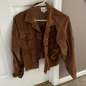 american eagle cropped corduroy button up